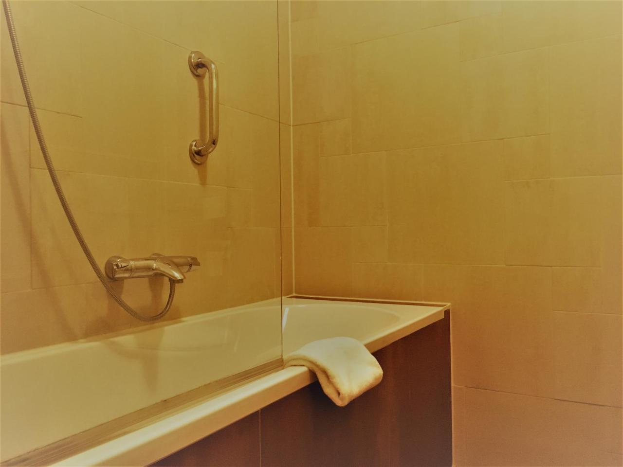 Hotel Courage Наймеген Екстериор снимка